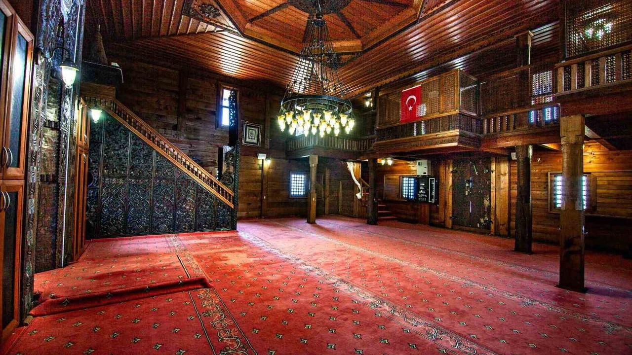 Trabzon'da 210 Tescilli Cami: Kentin Türk-İslam Mirası