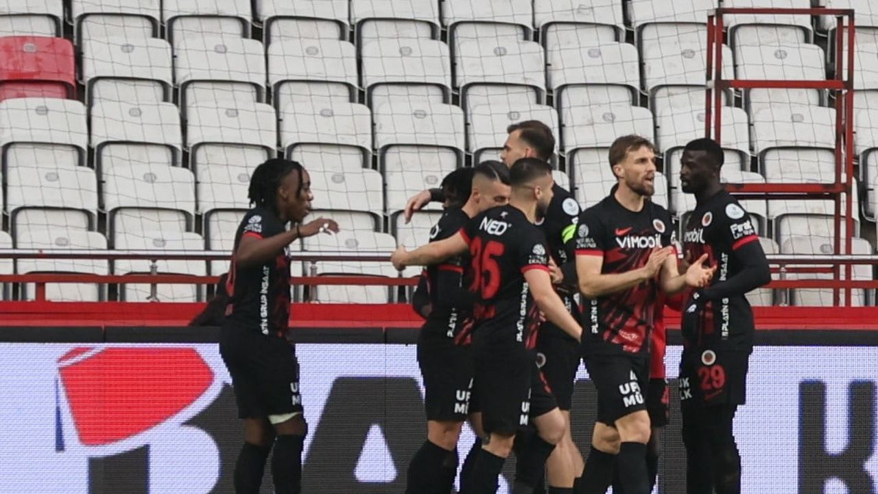 Trendyol Süper Lig: Antalyaspor 1-1 Gençlerbirliği — İlk Yarı