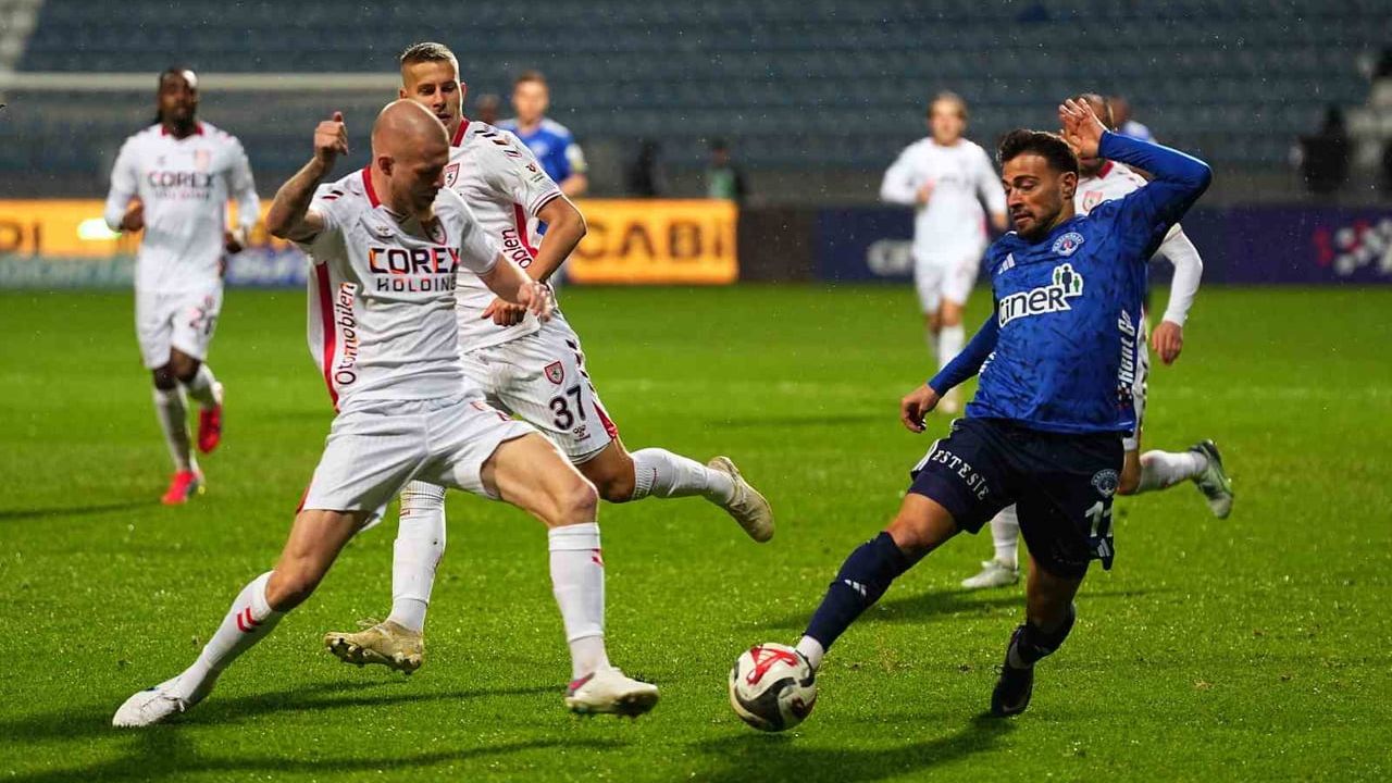 Trendyol Süper Lig: Kasımpaşa 0-0 Samsunspor — 15. Dakikada Golsüzlük