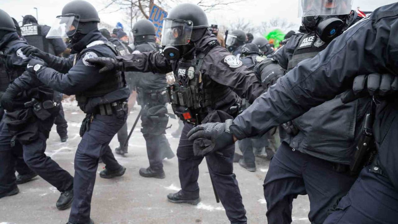 Trump Minnesota'da İsyan Yasası'yla Askeri Müdahale Tehdidi