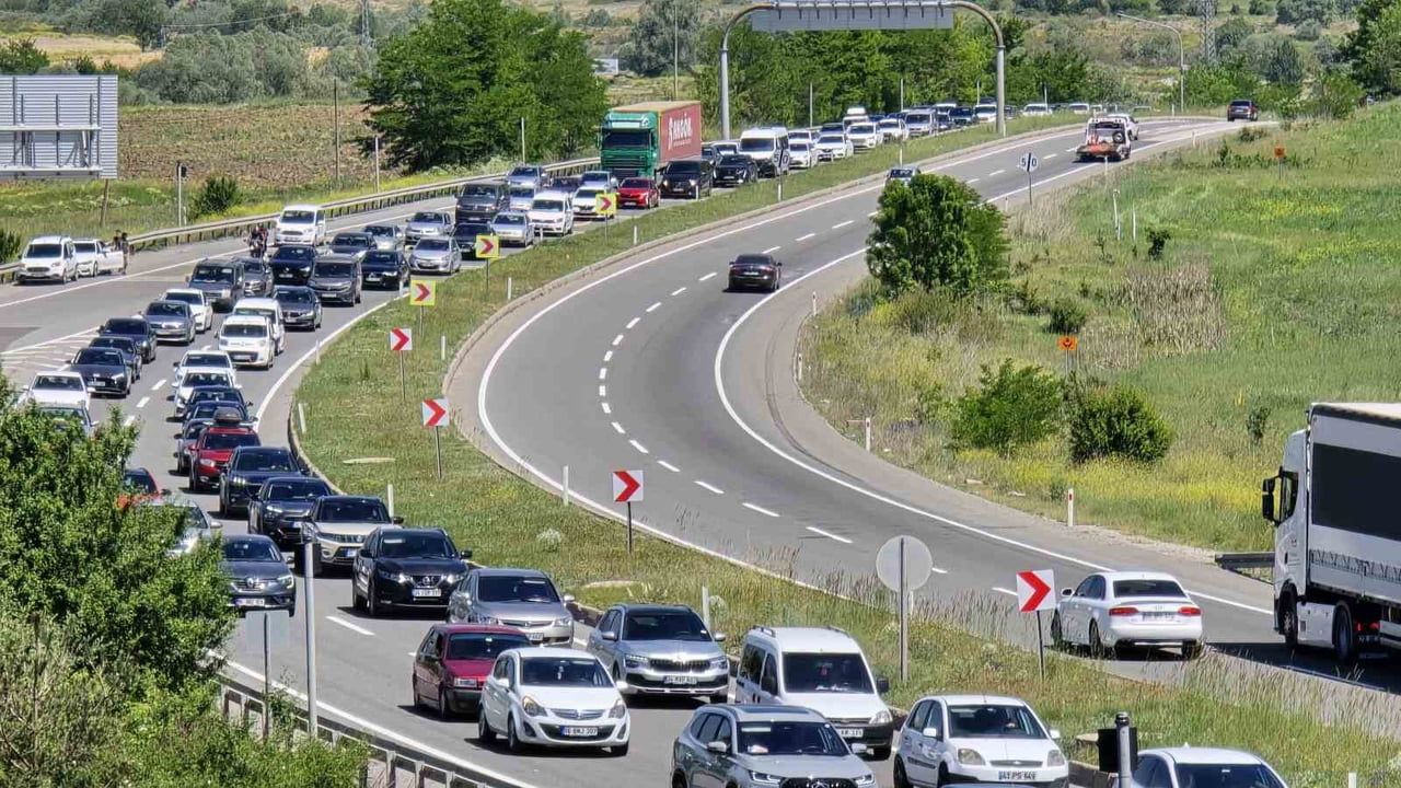 TÜİK: Karabük’te Trafiğe Kayıtlı Araç Sayısı 85.632