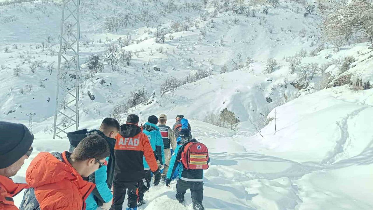 Tunceli'de 108 Yaşındaki Kadına AFAD ve Sağlık Ekipleri Müdahalesi