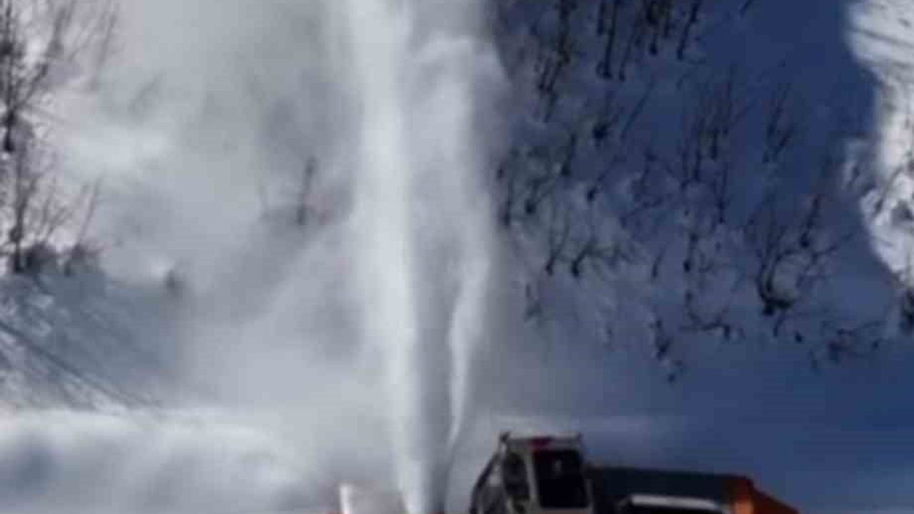 Tunceli'de Kar Etkisi: 298 Köy Yolu Ulaşıma Kapandı