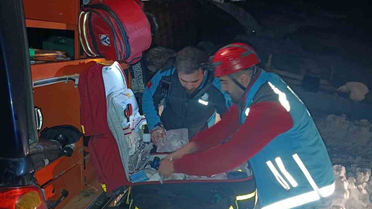 Tunceli'de UMKE'den Zorlu Kışta Peş Peşe 3 Müdahale