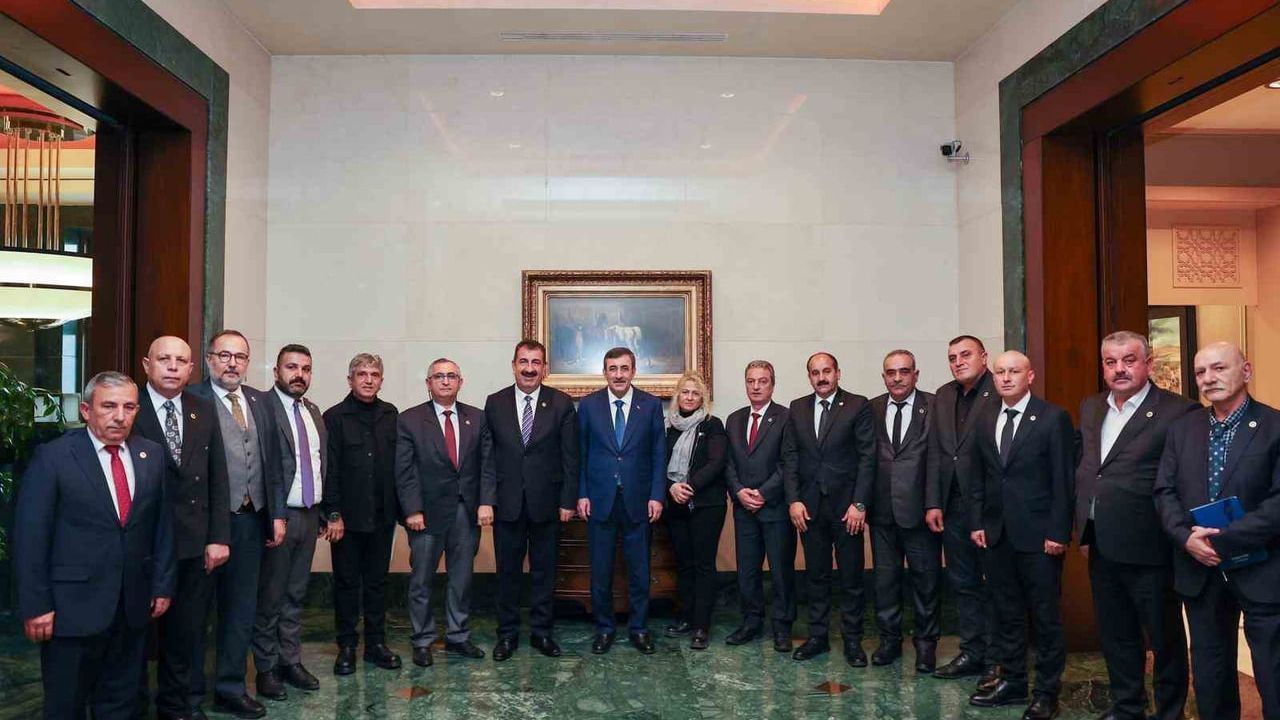 TÜRKYED Başkanı Çelik, Yılmaz’a Küçükbaş Sorunlarını Aktardı