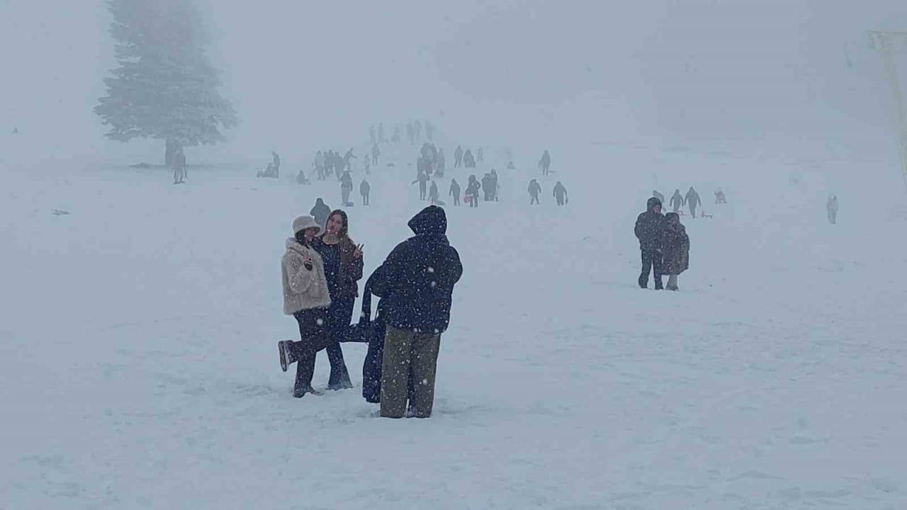 Uludağ’da Kar Kalınlığı 60 Santimetreyi Aştı