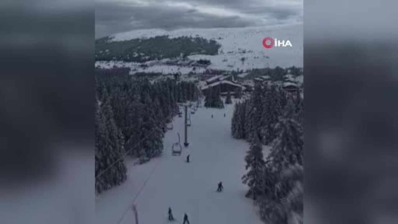 Uludağ'da Telesiyej Arızası: Mahsur Tatilciler Halatla Kurtarıldı
