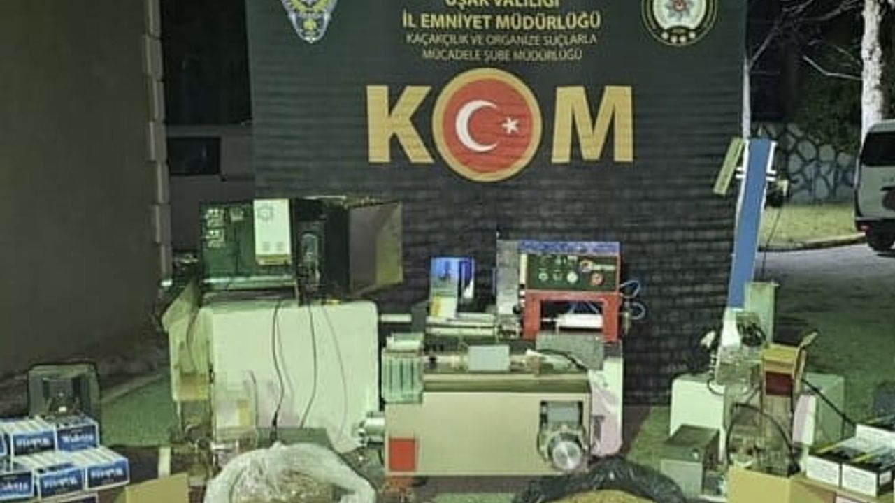 Uşak’ta Büyük Operasyon: 17 Bin Kaçak Makaron ve 15 Kilo Tütün Ele Geçirildi