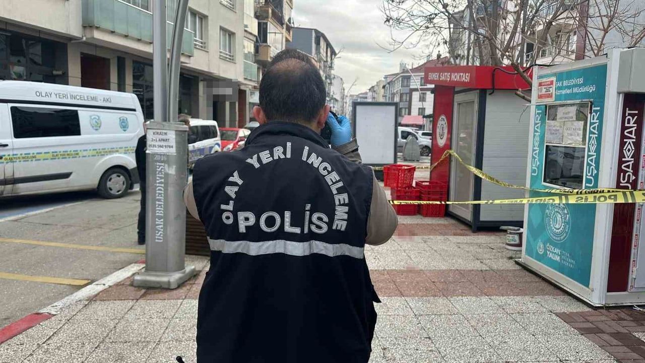 Uşak’ta İş Arkadaşını Bıçaklayan Şüpheli M.K. Tutuklandı