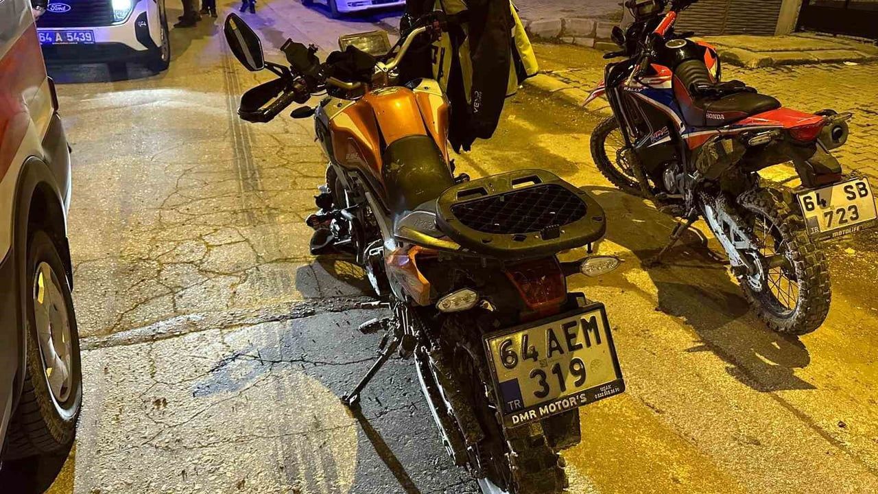Uşak’ta motosikletin çarptığı yaya hayatını kaybetti — Kaza anı kamerada