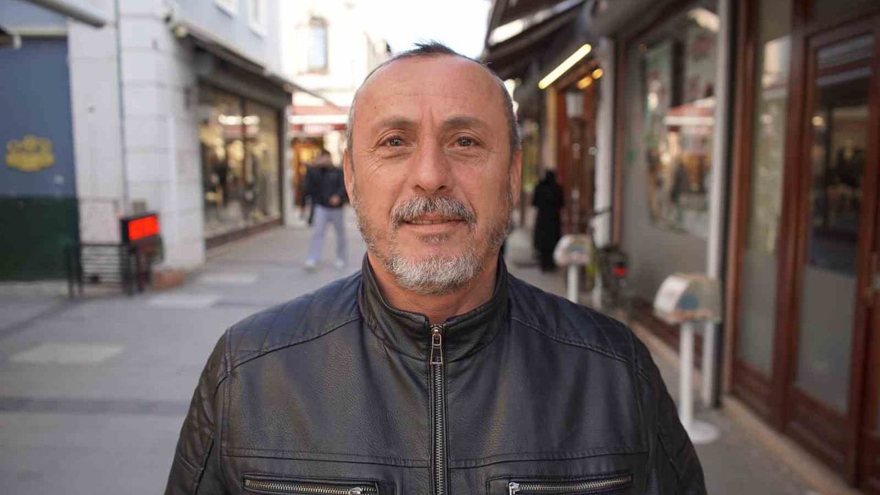 Uzun Çarşı'da tezgahlar sanal vitrine taşınıyor: Esnaf e-ticaretle yüzleşiyor