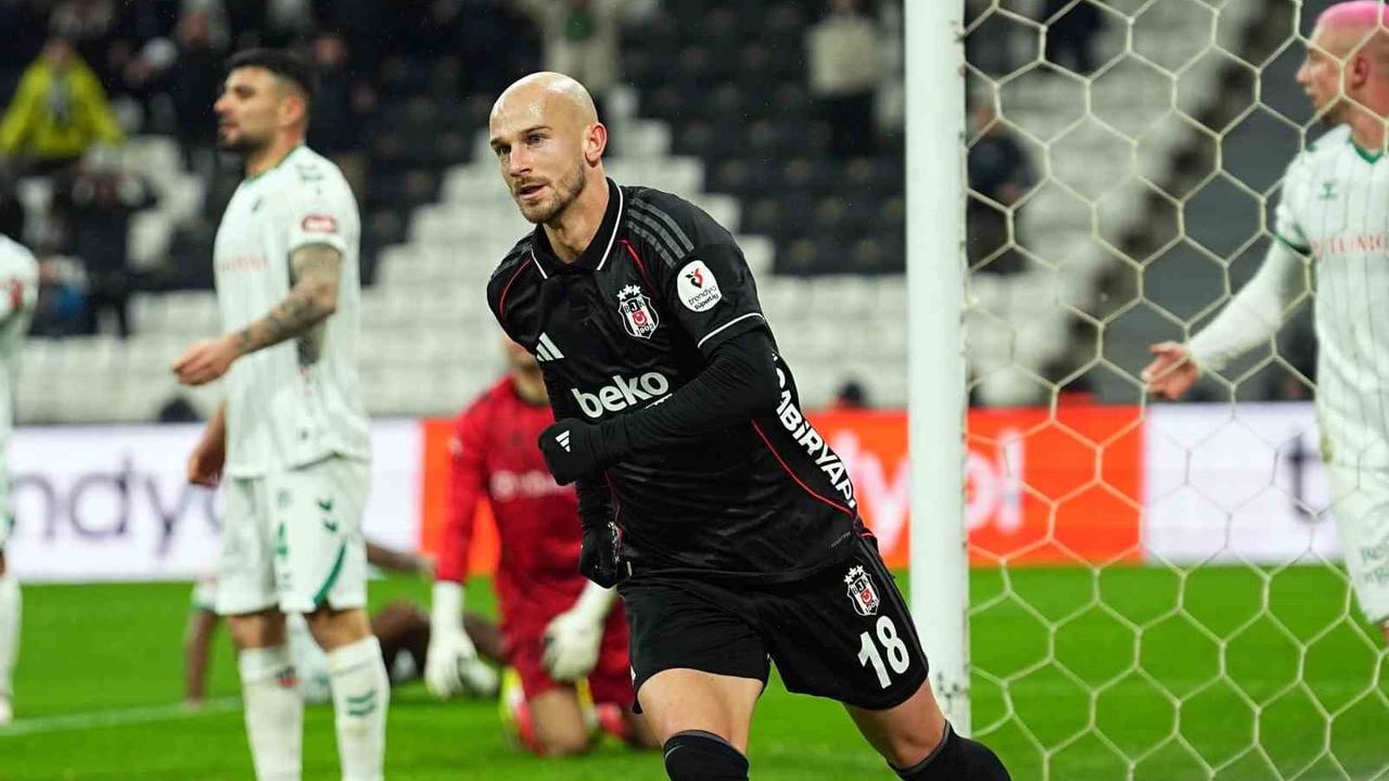 Vaclav Cerny, Beşiktaş formasıyla 6. gole ulaştı