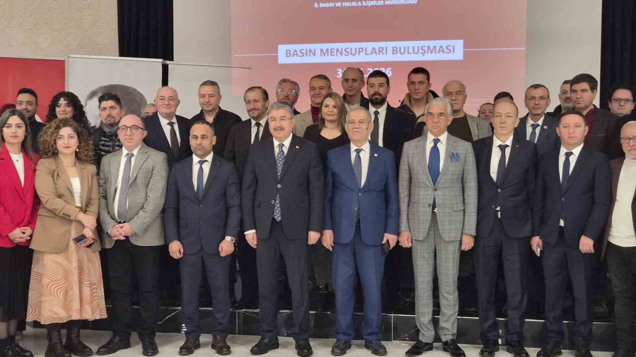 Vali Dr. Erdinç Yılmaz Eskişehir'de Basınla Buluştu