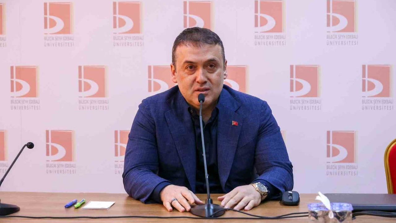 Vali Sözer 'Kariyerim Mülkiye' Etkinliğinde Öğrencilerle Buluştu