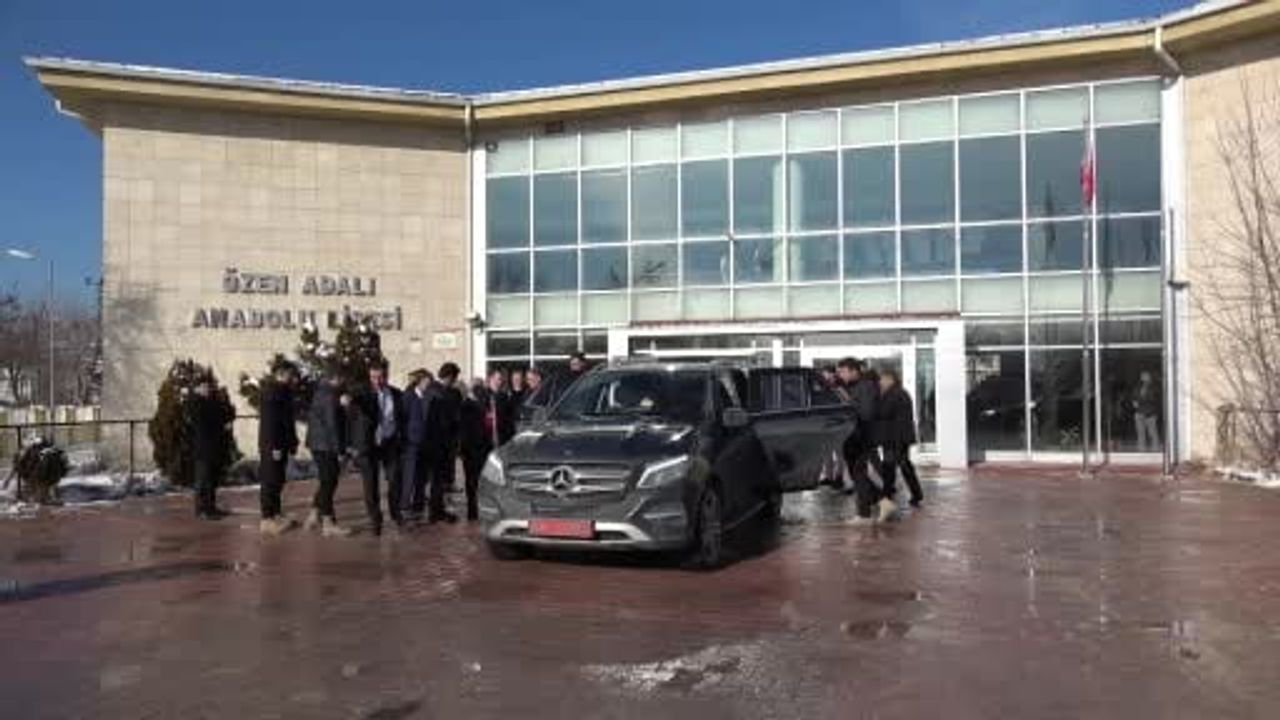 Van’da 275 bin 363 Öğrenci Karne Heyecanı