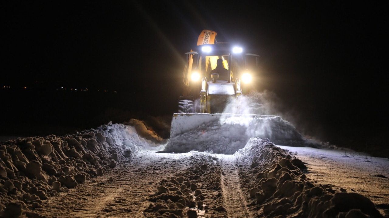 Van'da 625 Kapanan Yoldan 469'u Açıldı