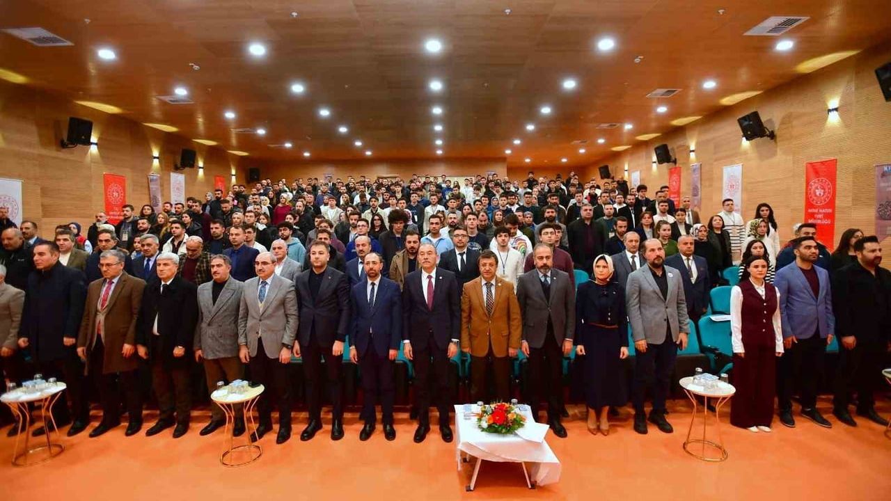 Van'da KYGM 10. Tematik Kış Kampı: 'Sosyal Psikoloji Kampı' başladı