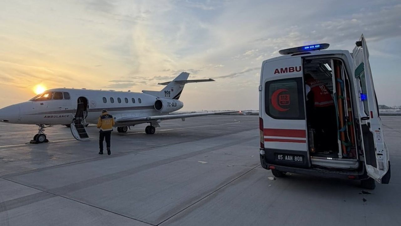 Van'da Uçak Ambulansla Bebek Nakilleri: SAHOM Koordinasyonunda İzmir ve Konya Transferleri