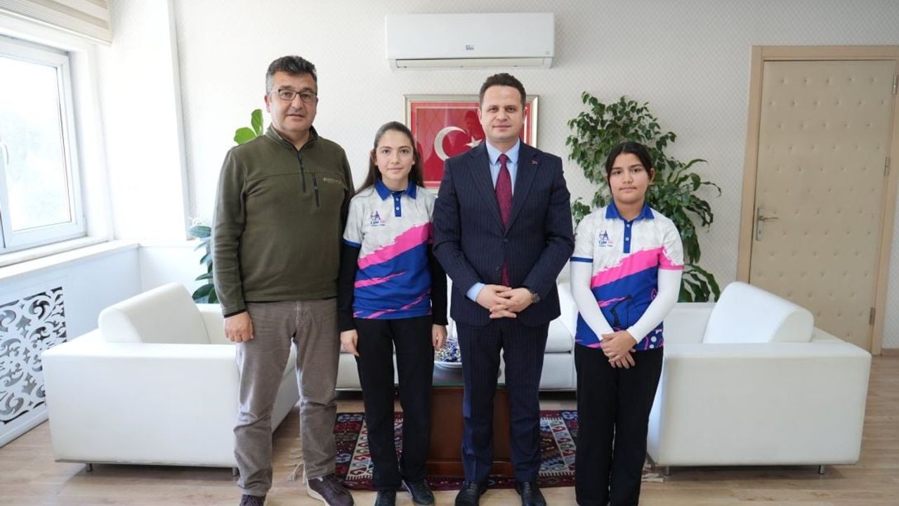 Yatağanlı Okçular Samsun'da 2025 Salon Okçulukta Büyük Başarı