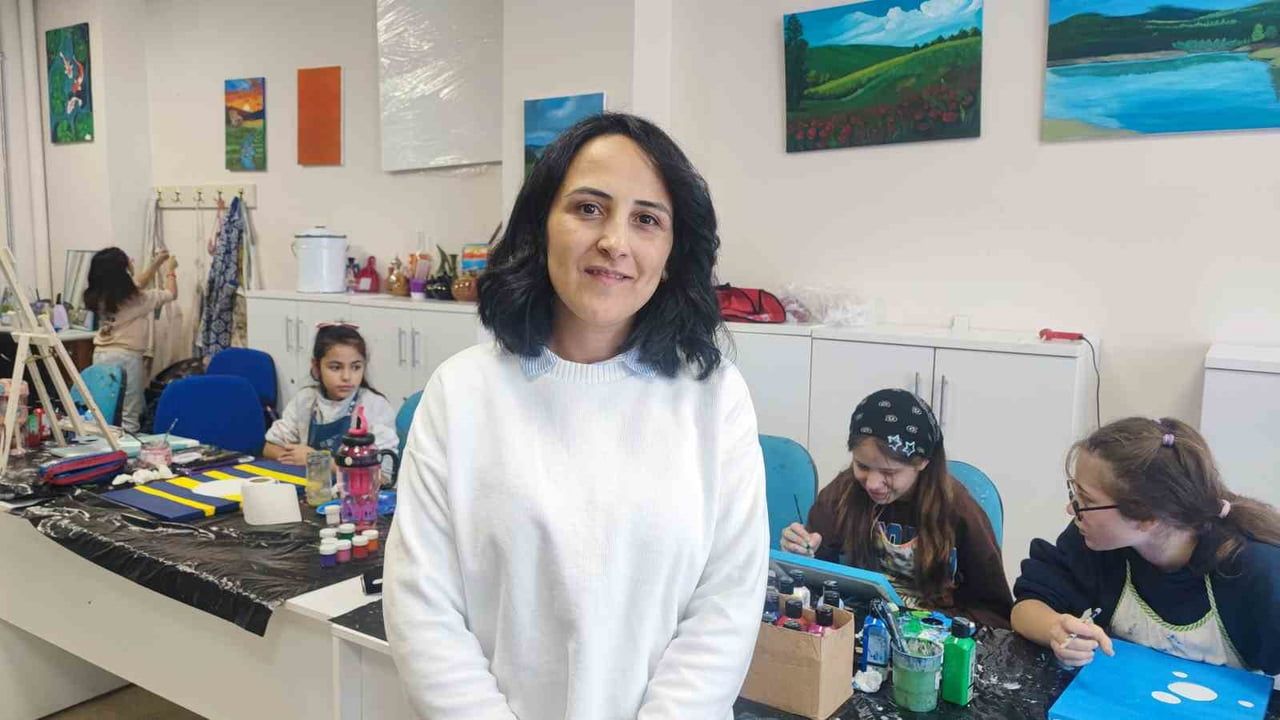 Yozgat’ta Gençler Sanata ve Üretime Yönlendiriliyor: Gençlik Merkezlerinde Resim Atölyelerine Yoğun İlgi