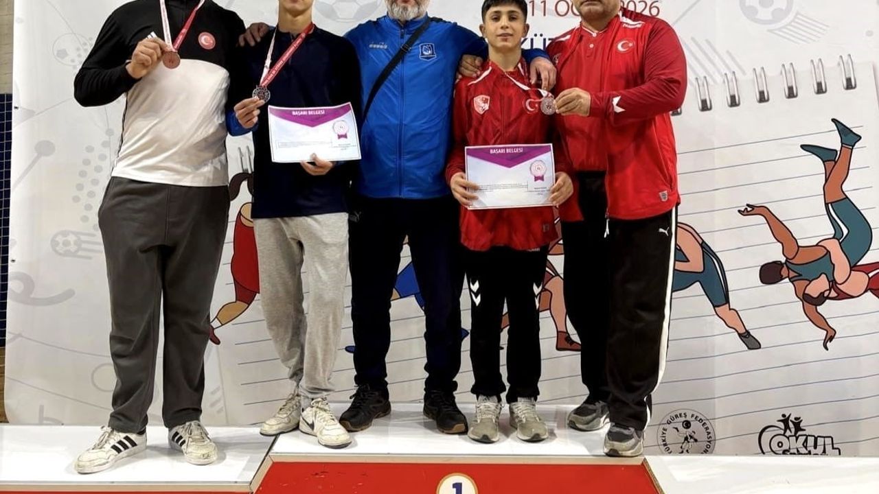 Yunusemre Belediyespor Kütahya’dan 3 Madalyayla Döndü