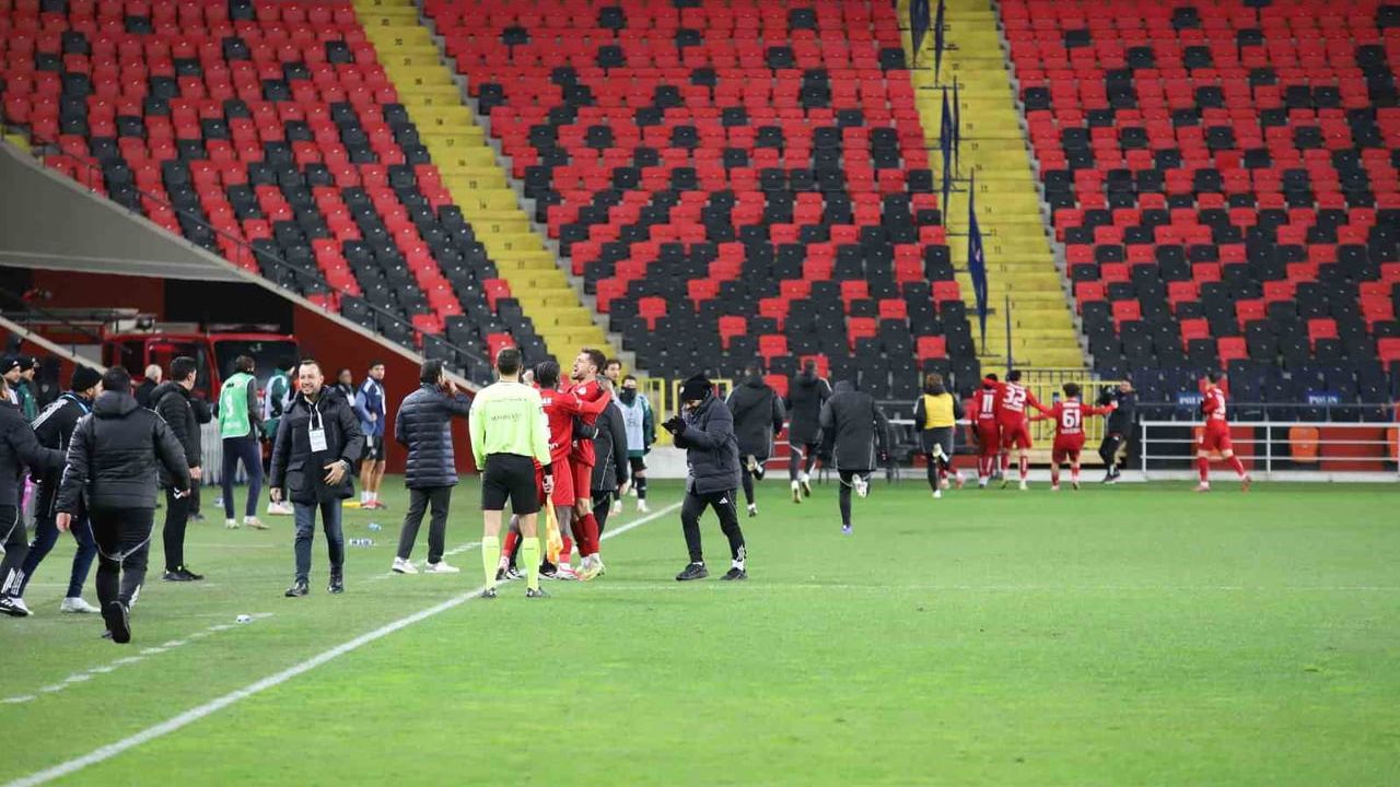 Ziraat Türkiye Kupası: Gaziantep FK 1-0 Kocaelispor (Lungoyi 85')