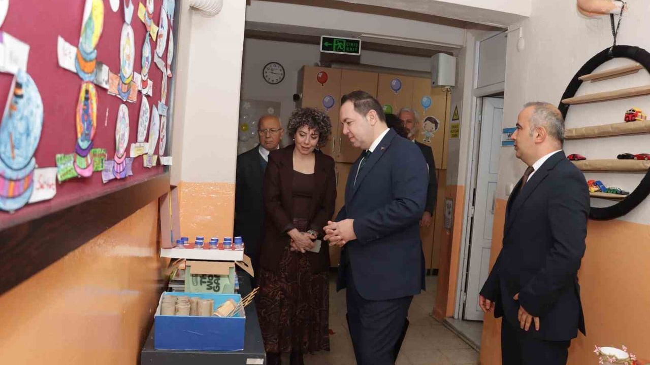 Zonguldak İlkokulu'nda Minik Öğrencilerden Su Verimliliği ve Sıfır Atık Sergisi