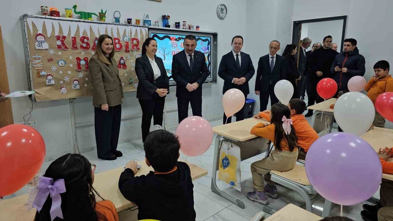 Zonguldak'ta 87 Bin Öğrenci Karne Heyecanı