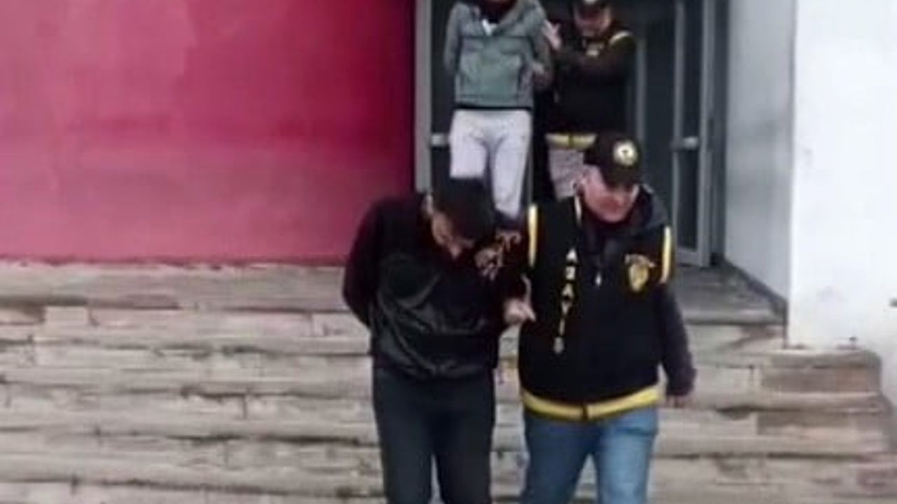 Adana’da 'Kredi Kartı Limiti Yükseltme' Vaadiyle 1,54 Milyonluk Dolandırıcılık