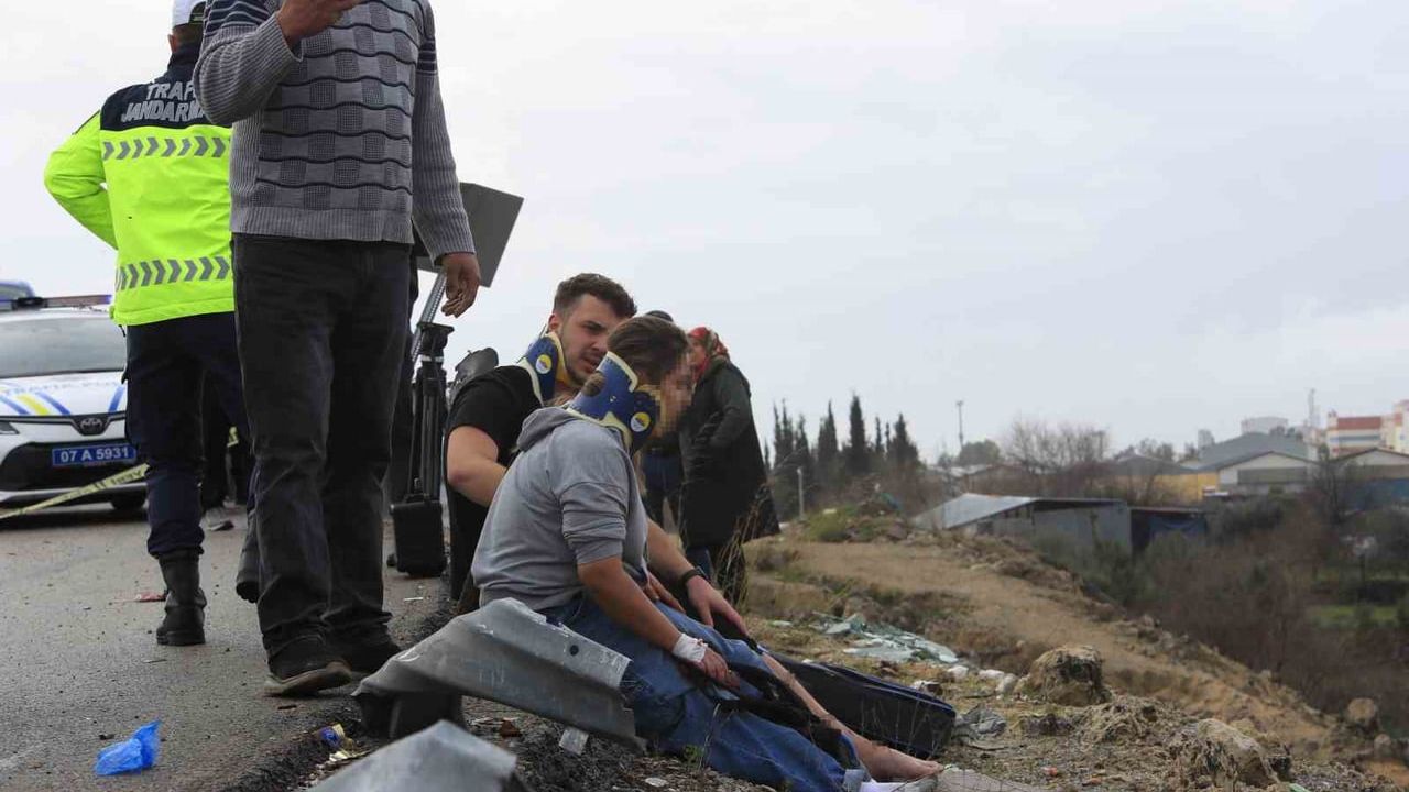 Antalya'da Otobüs Kazası: 8 Ölü, 26 Yaralı