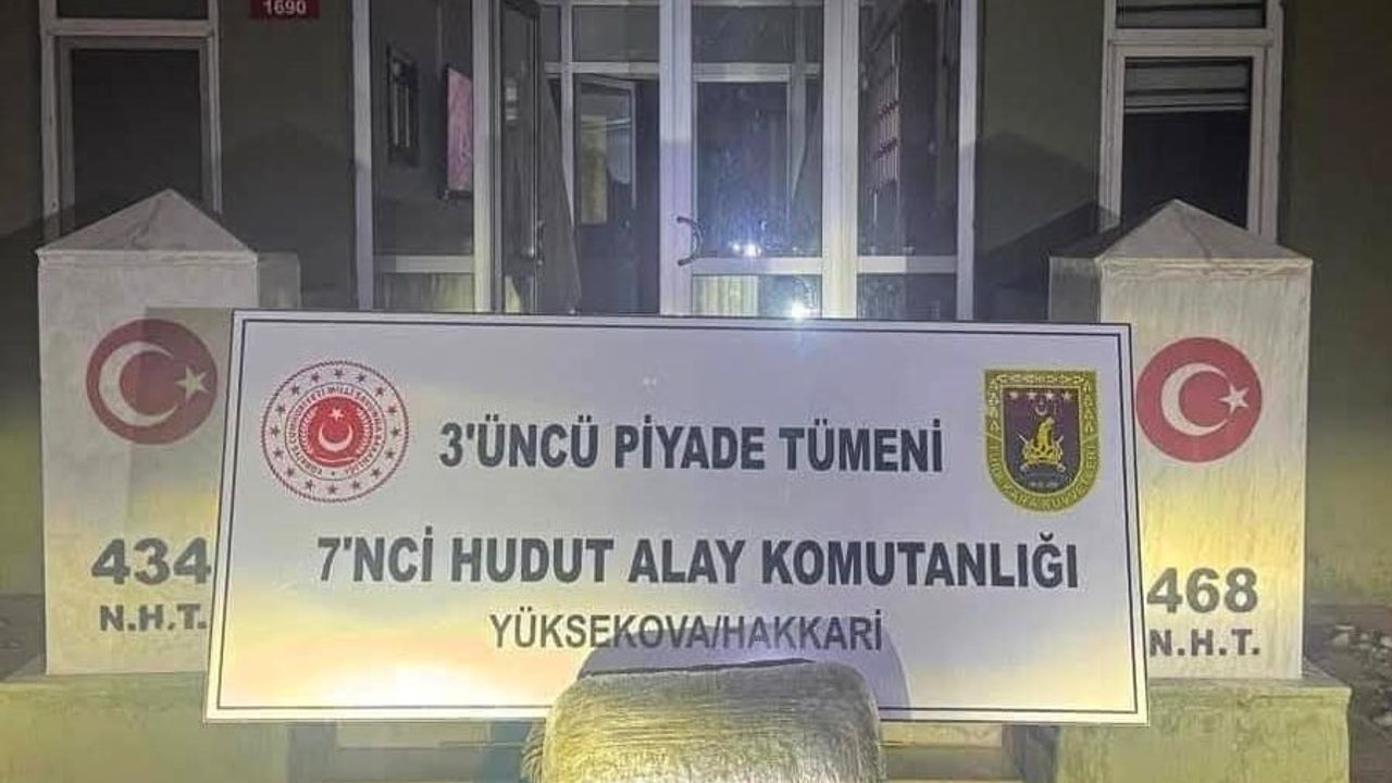 Hakkâri Hudutlarında 5 kilo 842 gram Uyuşturucu Ele Geçirildi