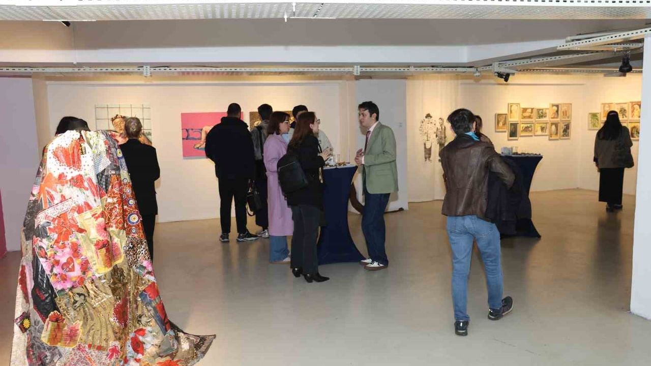 Karşılaşmalar, Devinimler, İzler sergisi Nazım Hikmet Kültürevi’nde açıldı