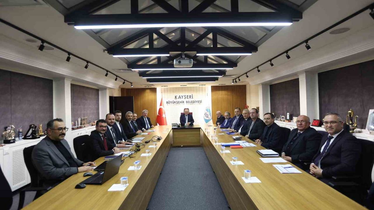 Kayseri Büyükşehir Belediyesi'nde Toplu İş Sözleşmeleri Karşılıklı Uzlaşıyla Tamamlandı