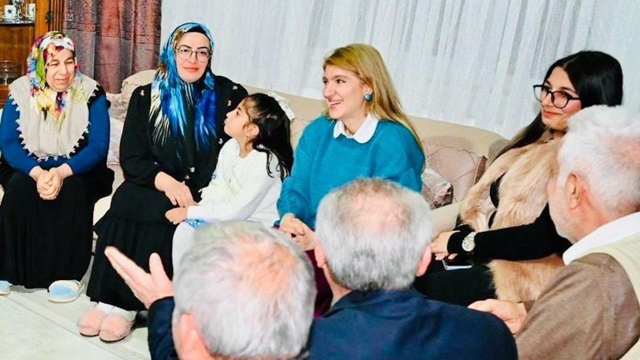 Milletvekili İnanç Siraç Kara Ölmeztoprak Battalgazi’de Esnaf ve Hane Ziyaretinde