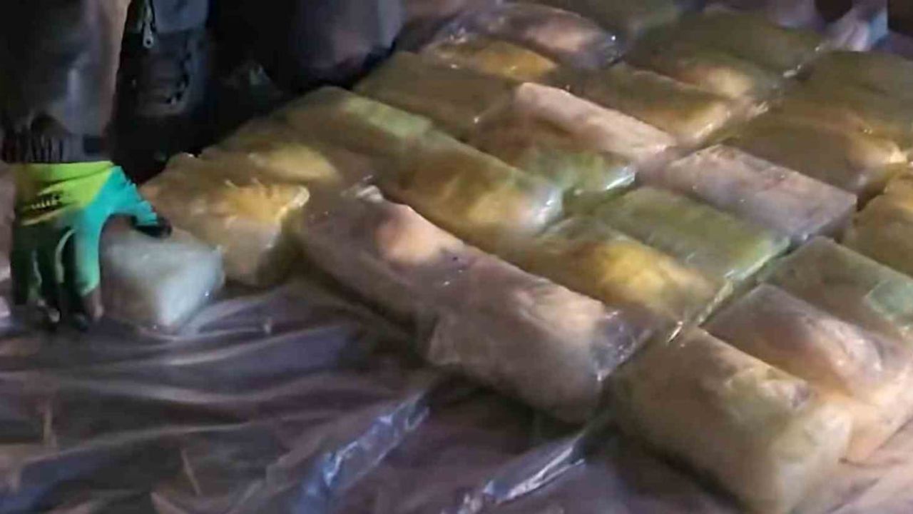 Şırnak’ta 142 kilogram metamfetamin ele geçirildi — Bakan Yerlikaya