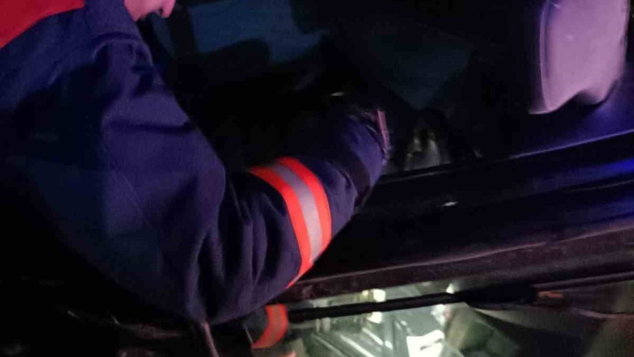 Van’da Otomobil Takla Attı: Edremit’te 2 Kişi Hafif Yaralandı