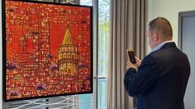 Reyhan Uludağ'ın 'Yaşamın Çizgileri' Sergisi Grand Harilton'da Açıldı