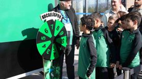 Dan Agyei'ye Kocaeli'de Sevgi Seli — Galibiyet Golü Sonrası Taraftarla Buluştu