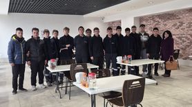 Eskişehir'de Meslek Lisesi Öğrencileri Üretim Süreçlerini Yerinde Öğreniyor