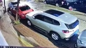 Fatih'te Hafif Ticari Araç Taksiye Çarptı: Sürücü 'Hiçbir Şey Olmamış Gibi' Yoluna Devam Etti