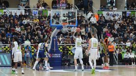 Fenerbahçe Beko, Merkezefendi'yi Deplasmanda 87-64 Yendi