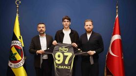 Fenerbahçe, Kamil Efe Üregen ve Kuzey Sapaz ile profesyonel sözleşme imzaladı