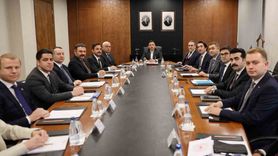 Kayseri'de Genel Değerlendirme Toplantısı: Vali Gökmen Çiçek 16 Kaymakamla Bir Araya Geldi