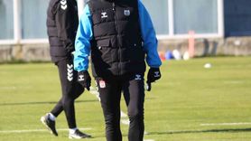 Mehmet Altıparmak: "Transfer dedikodularına inanmayın" — Sivasspor Iğdır maçı öncesi