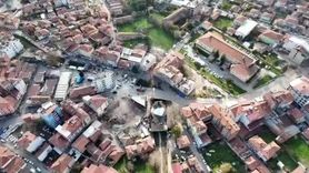 Sındırgı'da Kontrollü Yıkımda Enkaz Altından Saniyelerle Kurtuldular