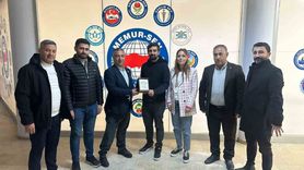 Şırnak'ta Sağlık-Sen Temsilcisi Halil İbrahim Sülü'ye Teşekkür Plaketi