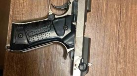 Şişli'de İETT Durağında Havaya Ateş Açan Şüpheli ve Kaydı Alan Arkadaşı Yakalandı