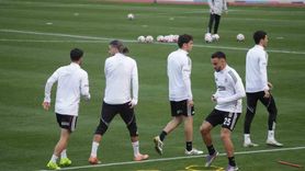 Beşiktaş Antalya Kampında Sergen Yalçın Yönetiminde Antrenman