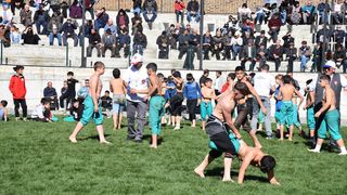 74. Yusufeli Geleneksel Karakucak Güreşleri Gerçekleştirildi