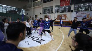 Ağrı KYK, YURTLİG Voleybol Turnuvası'nın Doğu Anadolu Şampiyonu Oldu